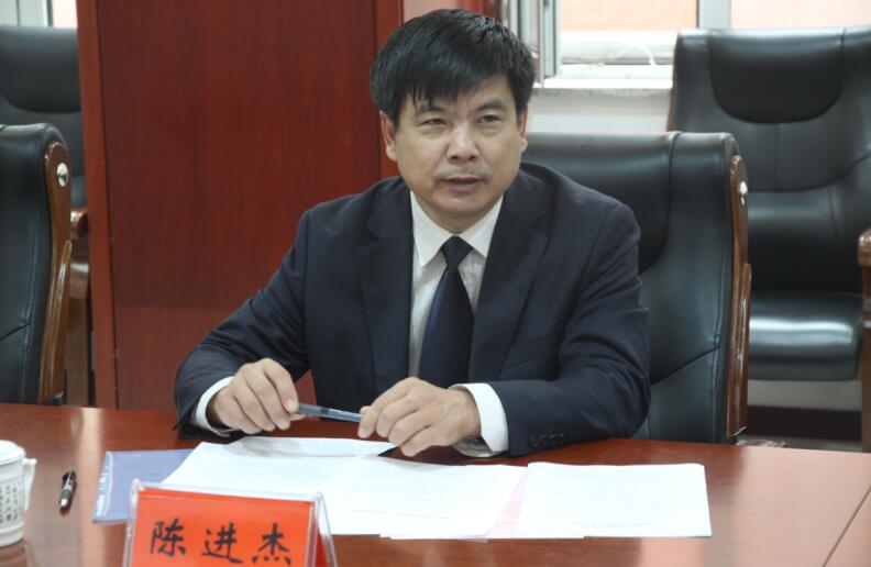 news5102.jpg news5102.jpg